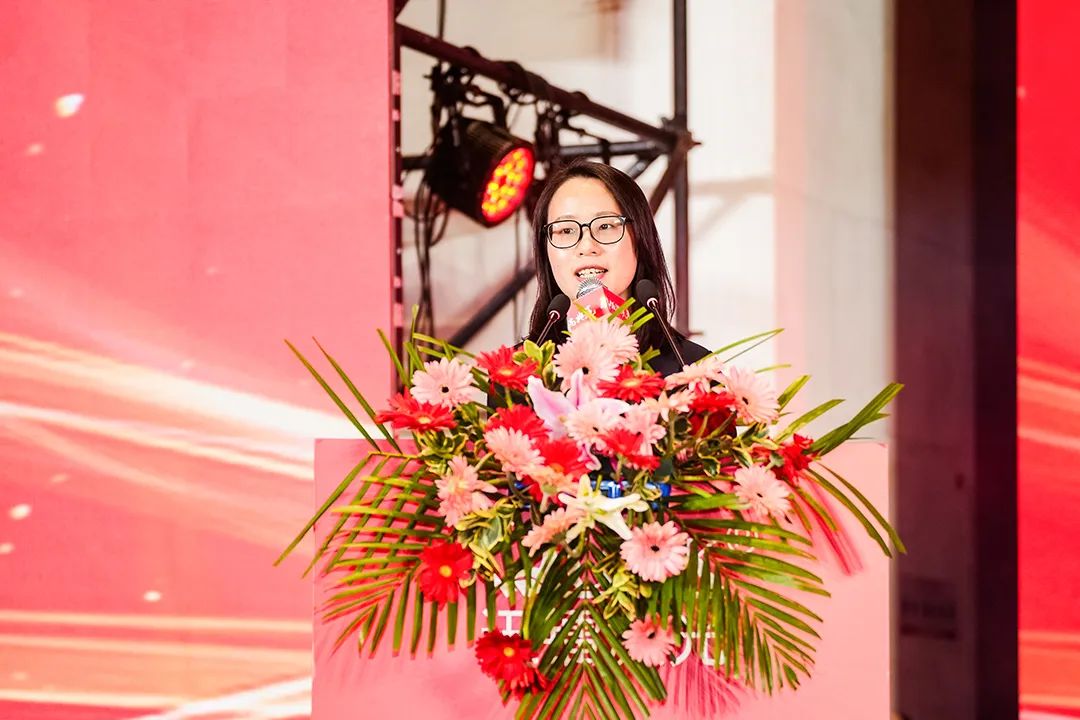 靈蟒賀歲，華章共啟 | 迅鐳激光2024年度工作總結(jié)會(huì)議暨年終盛典圓滿舉行！(圖9)